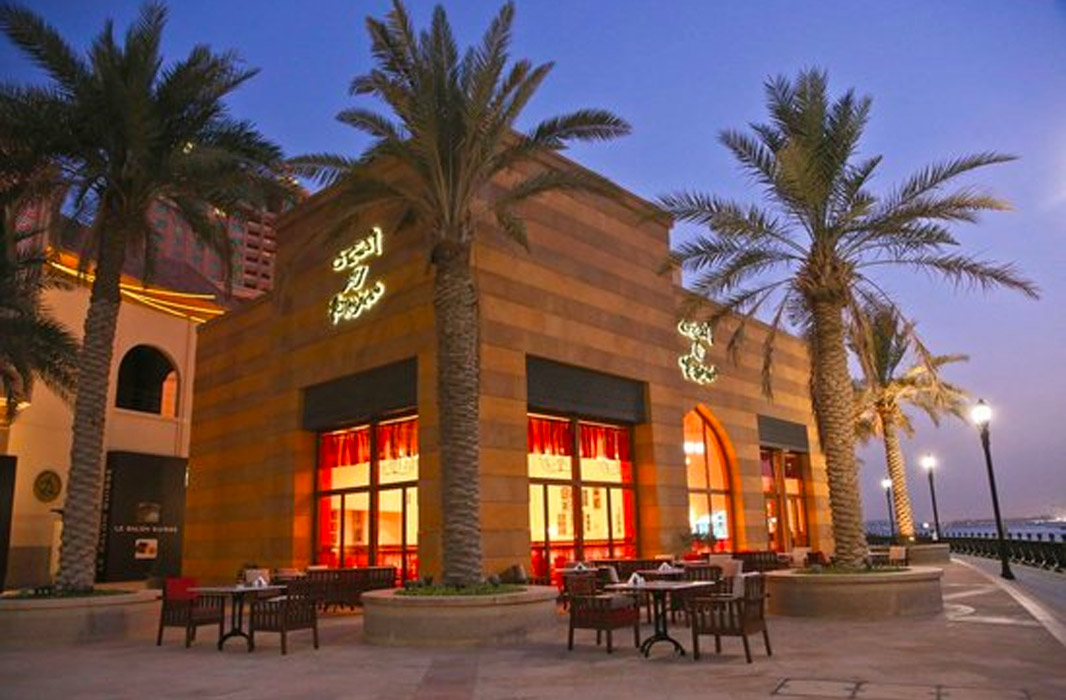 Al-Mayass-Restaurant,-The-Pearl-Doha,-Qatar