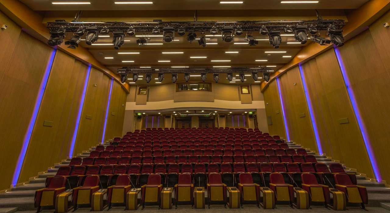 Ministry-of-Municipality-&-Urban-Planning,-Renovation-Of-The-Theatre